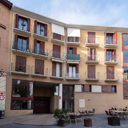 Apartament Arista Huesca Zewnętrze zdjęcie